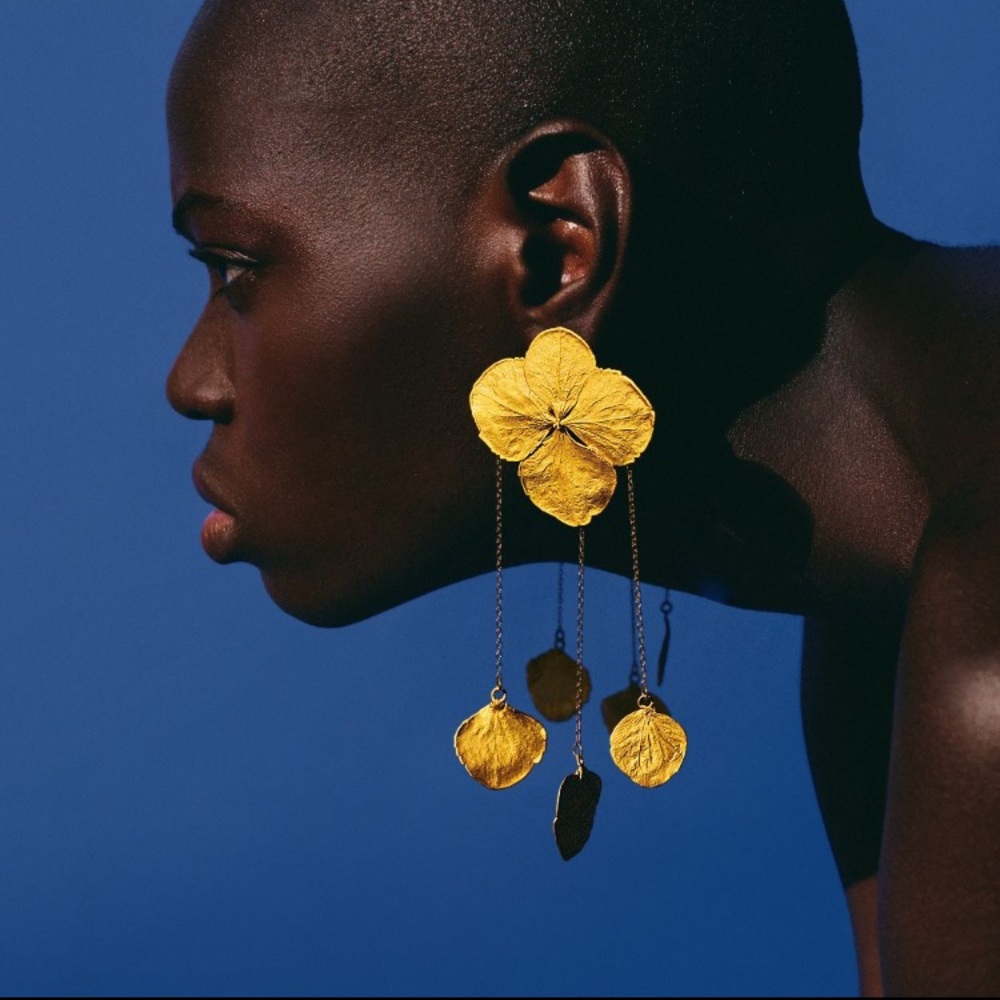 Alma Joyeria HYGRANDEAS AND PETALS EARRINGS